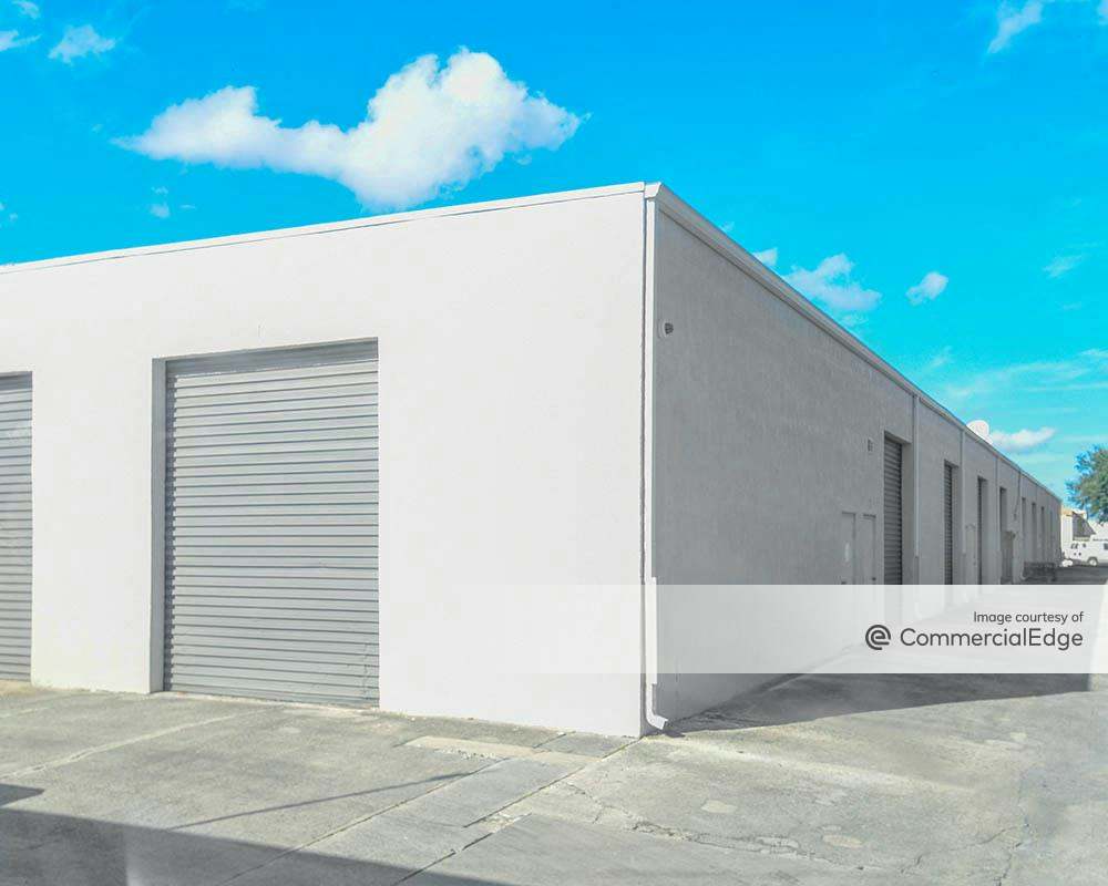 Warehouse Flex & Storage 1550 Latham Road, West Palm Beach, FL